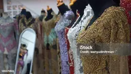 Батик Платья Традиционные Платье От Индонезии — стоковые фотографии и другие картинки 2015