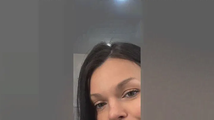 Как убрать антенки и пушки у волос? 😍 (Арт. 183365141) #торчащиеволосы #гладкаяприческа #волосы #вб